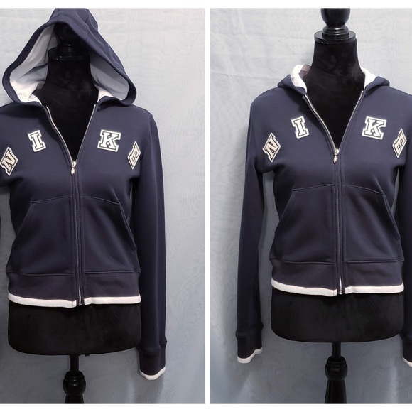 Nike Tops - Nike full zip Navy blue hoodie size XS🤗